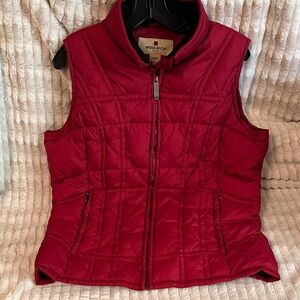 Woolrich Women's Vibrant Red Quilted Vest